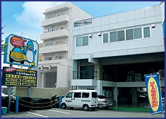 株式会社ムラタ自動車ガラス フロントガラスの交換 修理は自動車ガラスのグラスピット